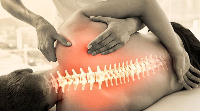 Masaje por fusionar el tejido muscular para el dolor de espalda